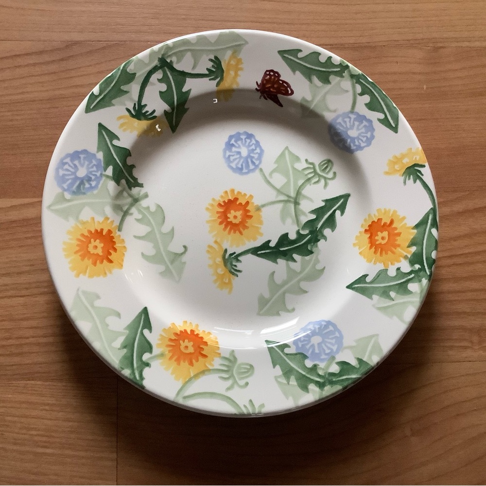 New Emma Bridgewater 8.5” plates Dandelion, first quality, Four available